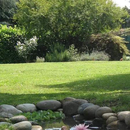 Al Roncaccio Bed & Breakfast Calco (Lombardy)